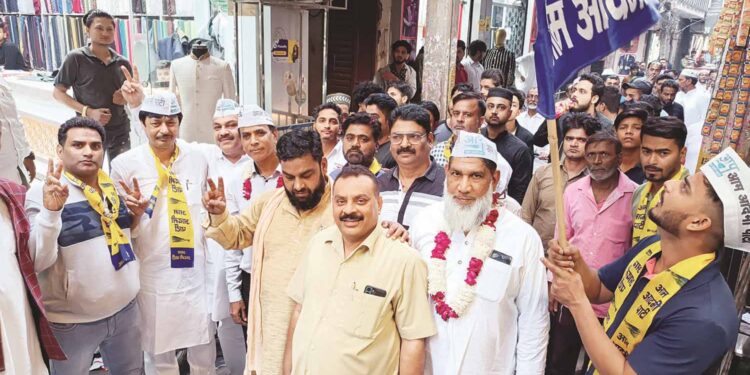 ’آپ‘ممبر ا سمبلی عبدالرحمٰن نے ریلی نکال کر دکھائی طاقت