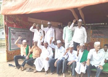 ’’بیدراُتسو‘‘ کس خوشی میں منایاجارہاہے؟ کارنجہ متاثرین کسانوں کا ضلع انتظامیہ سے سوال