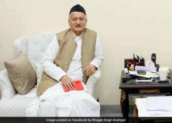 متنازعہ تبصروں پر تنقید کا سامنا کر رہے مہاراشٹر کے گورنربھگت سنگھ کوشیاری عہدہ سے دستبردار ہونے کے خواہشمند!