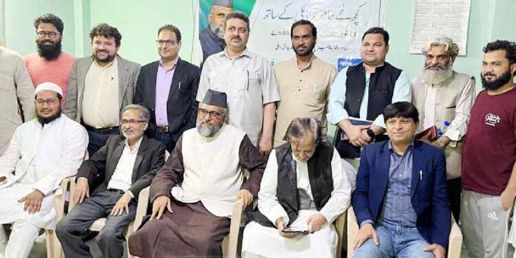 ادبِ اطفال زبان و ادب اور کائنات کی روح کا عطر ہے:حافظ کرناٹکیابوالفضل انکلیوجامعہ نگر میںحافظ کرناٹکی کے اعزاز میں شعری و ادبی نشست کا انعقاد