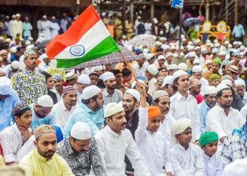 ہندوستان کے نوجوان ظلم کےخلاف میدان میں آئیں