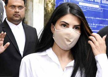 اداکارہ جیک لین فرنانڈیز کو ملی ضمانت