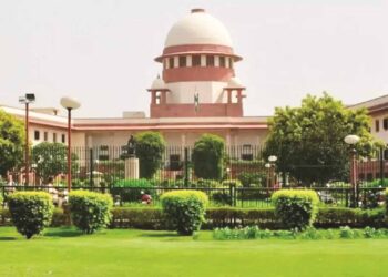 ججوں کی تقرری میں تاخیر پر سپریم کورٹ ناراض، مرکزی حکومت سے وضاحت طلب