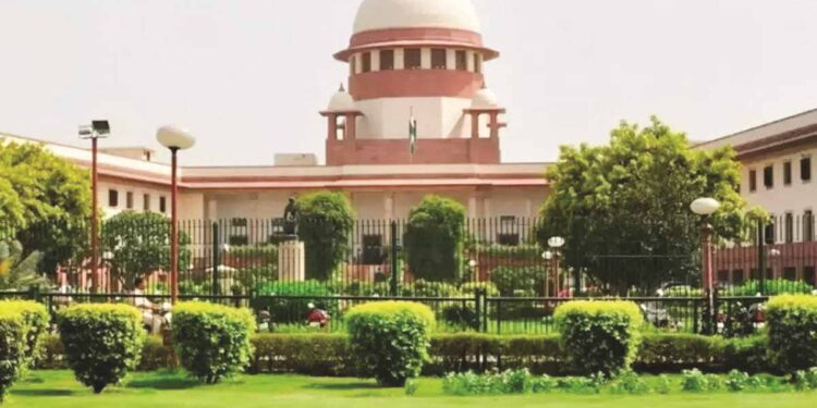 ججوں کی تقرری میں تاخیر پر سپریم کورٹ ناراض، مرکزی حکومت سے وضاحت طلب