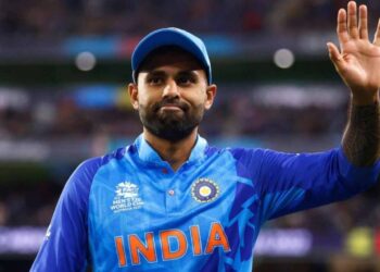 سوریہ کمار یادیو دنیا کے نمبر ون بلے باز کی کرسی پر براجمان، سیم کرن کو بھی زبردست فائدہ