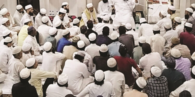 حسینی مسجد بابونگر پرانا مصطفیٰ آباد میں اصلاح معاشرہ کے عنوان سے پروگرام منعقد