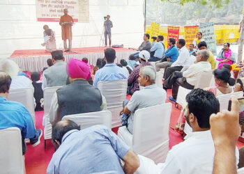 اپنے حقوق کی بات کرنیوالوں کو آج ’ ملک دشمن عناصر‘ کہا جاتا ہے