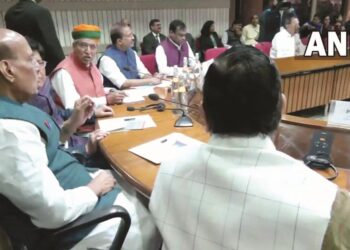 سرمائی اجلاس:بے روزگاری اور مہنگائی پر حکومت کو گھیرے گا اپوزیشن