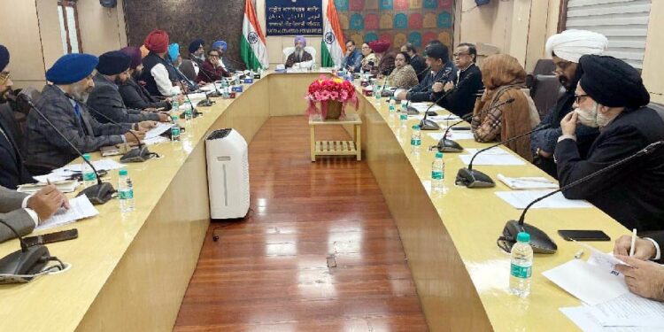 ’ویر بال دیوس‘ دو اقلیتوں میں دراڑپیدا کرنے کا ’کھیل‘تو نہیں!