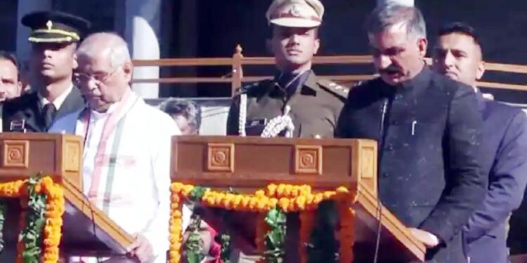 سکھویندر سنگھ وزیراعلیٰ ، مکیش اگنی ہوتری نے نائب وزیراعلیٰ کالیا حلف