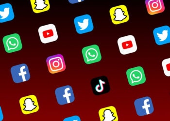 سیکورٹی کیلئے سوشل میڈیا اکاؤنٹس بند رہیں گے : ٹھاکر