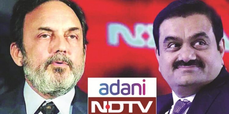 NDTVبورڈ میں اڈانی کی انٹری، پرنئے اور رادھیکا رائے کا استعفیٰ