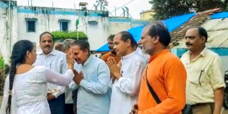 11مجرموں کی رہائی کیخلاف سپریم کورٹ پہنچیں بلقیس بانو