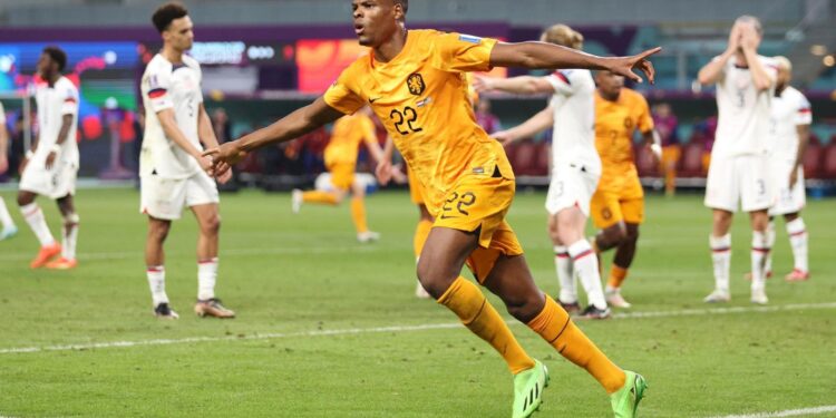 فیفا ورلڈکپ فائنل 16 مرحلے کا آغاز، امریکا کی ٹورنامنٹ سے چھٹی