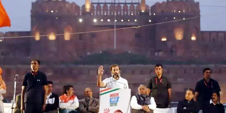 محبت کا چراغ اور نفرت کے خار!