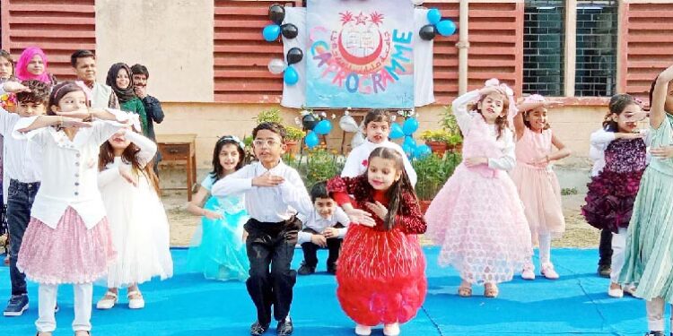 جامعہ ملیہ اسلامیہ مڈل اسکول میں رنگا رنگ ثقافتی پروگرام کا انعقاد