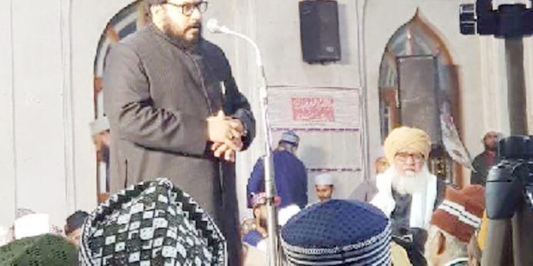 جامعہ اشرفیہ ایک ادارہ ہی نہیں بلکہ ایک تحریک کا نام ہے: مولانا فروغ القادری