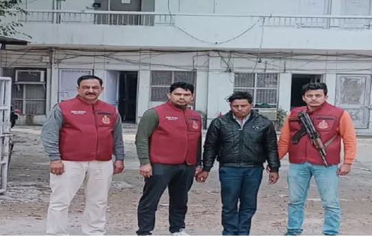 زہریلی شراب معاملے کا ماسٹر مائنڈ دہلی سے گرفتار
