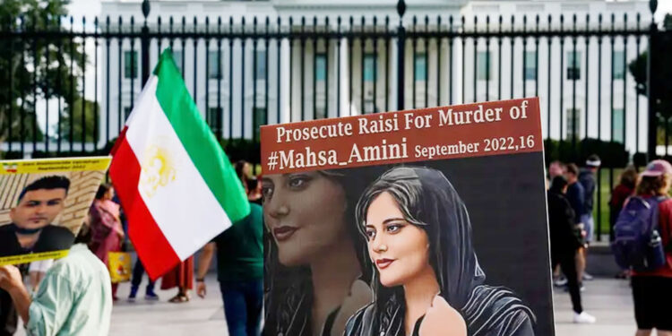 امریکہ نے ایرانی حکام پرنئی پابندیاں عائد کردیں