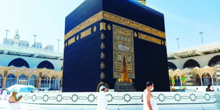 عمرہ کرنا مزید ہوا سستا، سعودی عرب نے نئی پالیسی کا کیا اعلان