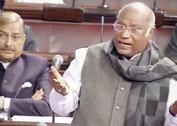 کھڑگے کی تقریر پر راجیہ سبھا میں بی جے پی کا ہنگامہ