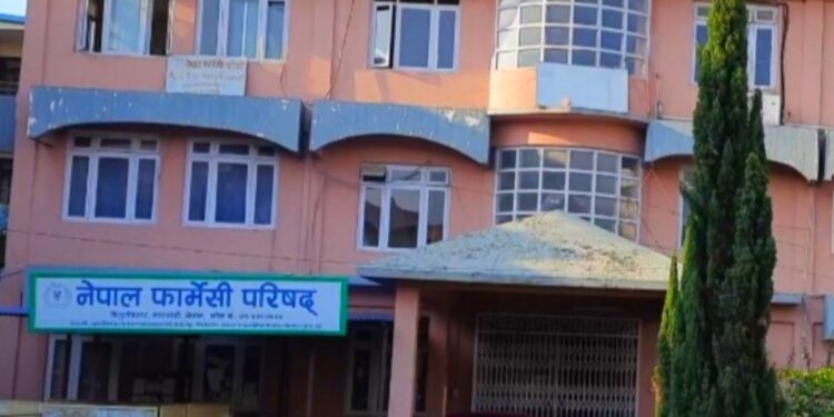 بابا رام دیو کی دوا ساز کمپنی کے ساتھ 16 بھارتی دوا ساز کمپنیوں پر نیپال میں پابندی عائد