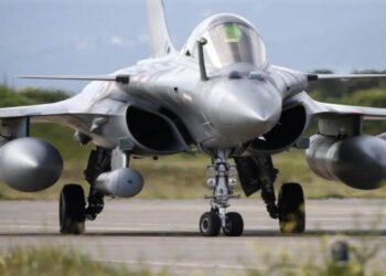 رافیل سودا مکمل: 36واں رافیل لڑاکا طیارہ پہنچا بھارت، فضائیہ کو ملی نئی طاقت