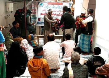 ضلعی جمعیت اہلِ حدیث سدھارتھ نگر کے زیر نگرانی حلقہ بانسی اور حلقہ شہرت گڑھ مستحقین کے درمیان کمبل اور گرم لباس تقسیم