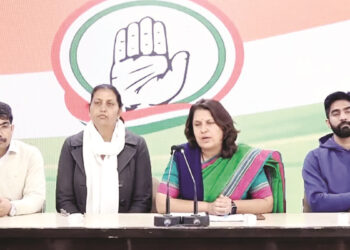 ’ملک کا نام روشن کرنے والی بیٹیاں جنتر منتر پر رو رہی ہیں اور وزیر اعظم مودی پرسکون ہیں‘:کانگریس