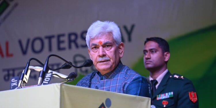 انتخابی عمل میں شہریوں کی فعال شرکت صحت مند جمہوریت کی کلید ہے۔ ایل جی سنہا