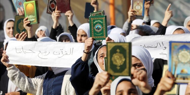 اسلامو فوبیا کے شکار مغربی ممالک میں قرآن کی توہین