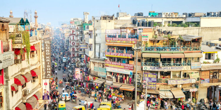 فضائے پر سکوت میں ادائے گردباد