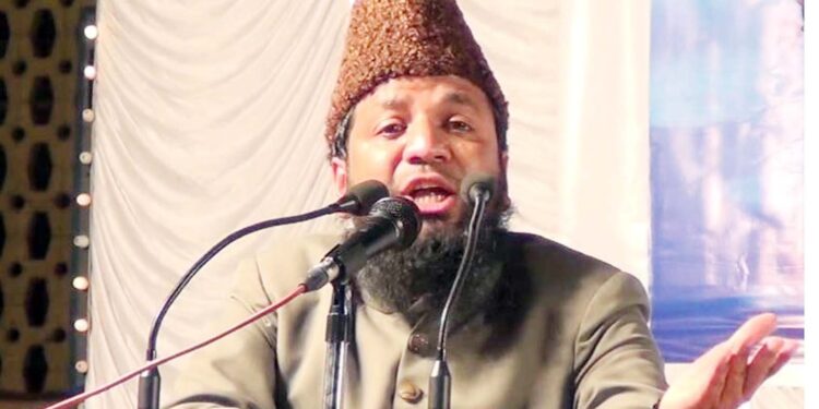 اگر مسلمان قرآن مجید کو اسکا مقام دیں اور اسکا حق ادا کریں تو قرآن مجید کی توہین کرنے والے اپنی موت مرجائیں گے:مولانا محمد رحمانی