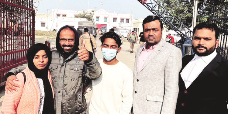 صحافی صدیق کپن 28 ماہ بعد جیل سے رہا