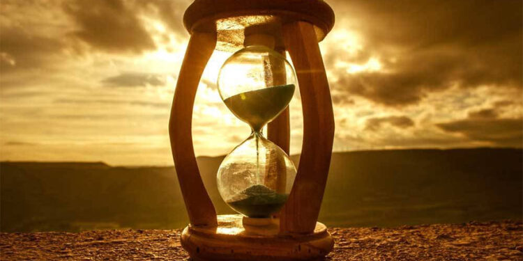 گیا وقت پھر ہاتھ آتا نہیں