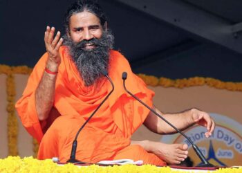 بابارام دیو کی بدزبانی