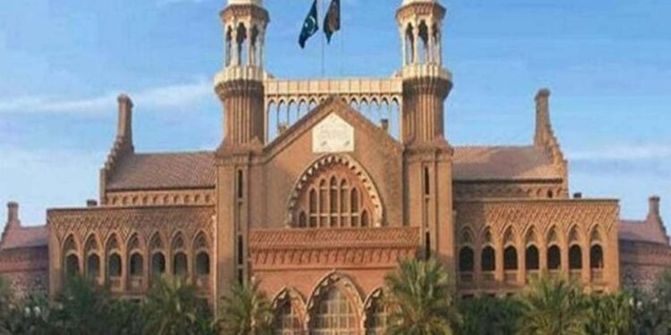تحریکِ انصاف کے 43 ارکانِ قومی اسمبلی کو ڈی نوٹیفائی کرنے کا حکم معطل