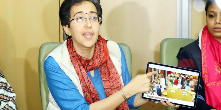 ہائی کورٹ نے بی جے پی کے حق میں قائمہ کمیٹی کے انتخابی نتائج کا اعلان کرنے سے انکار کیا، یہ آپ کی جیت ہے:آتشی