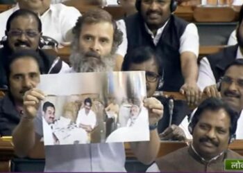 مودی کی تقریر کے دوران لگا ’مودی-اڈانی بھائی بھائی‘ کا نعرہ، خوب ہوا ہنگامہ