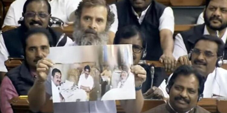 مودی کی تقریر کے دوران لگا ’مودی-اڈانی بھائی بھائی‘ کا نعرہ، خوب ہوا ہنگامہ