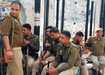 مولانا ارشد مدنی سے مناظرہ کرنے آرہے یشویر مہاراج کو مظفرنگر میں روکا