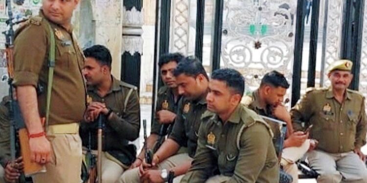 مولانا ارشد مدنی سے مناظرہ کرنے آرہے یشویر مہاراج کو مظفرنگر میں روکا