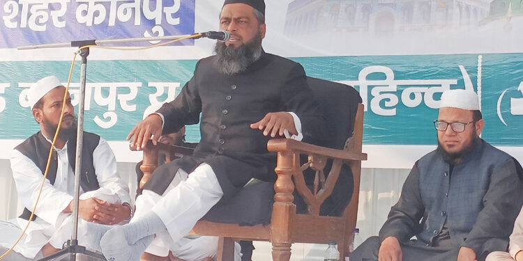 سماج کی تشکیل میں عورتوں کا کردار بنیادی اہمیت کا حامل:مولانا محمد کوثر ندوی