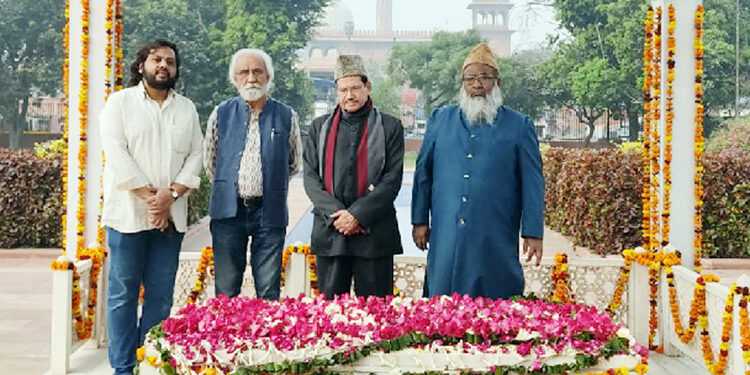 کانگریس نے بھی مولانا ابوالکلام آزاد کو فراموش کردیا