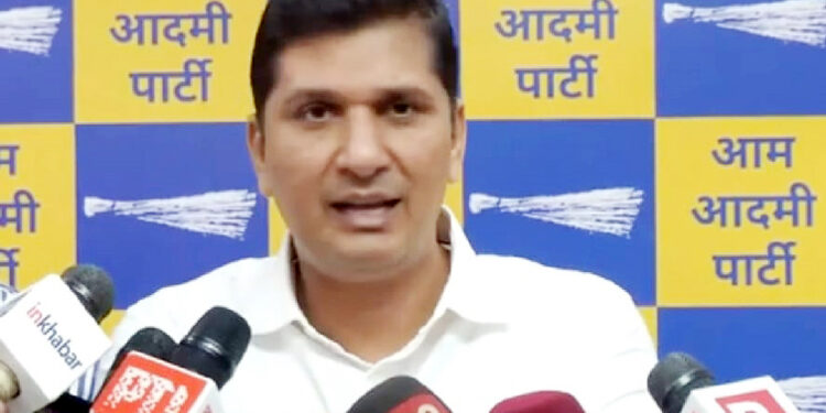 ملک میں ایمرجنسی کے آثار،سسودیا سمیت عام آدمی پارٹی کی 80فیصد قیادت کو پولس نے گرفتار کر لیا ہے:بھاردواج