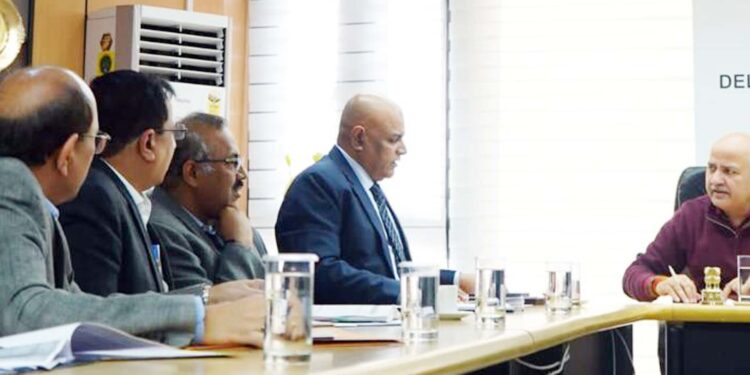 جلد ہی ایم سی ڈی ملازمین کو جنوری تک کی تنخواہ مل سکے گی