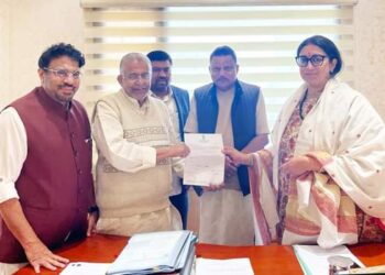 حج کیلئے درخواستیں قبول کرنے میں تاخیر انتہائی سنگین مسئلہ