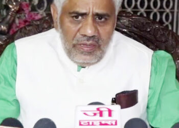 آر ایم ایل اسپتال کے کنٹریکٹ نرسنگ ملازمین کو بحال کیا جائے: ڈاکٹرنریش کمار