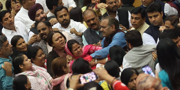 ایم سی ڈی:آخر’ آپ‘ اور بی جے پی کے کونسلر اسٹینڈنگ کمیٹی کے کنٹرول کیلئے کیوں لڑ رہے ہیں؟