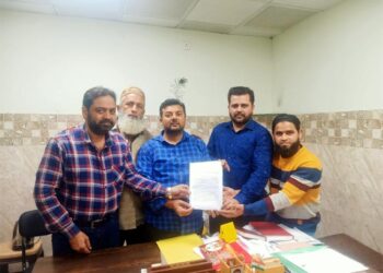 اسکول کے تعمیر کی ممبراسمبلی نے کرائی یقین دہانی